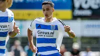 BRI Super League: Makin Ngeri! Media Belanda Bocorkan Eliano Reijnders Sedang Finalisasi Transfer ke Persib,&nbsp;Otw Main Bareng Thom Haye